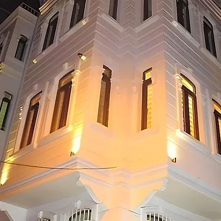 Hotel Taksim Tulip