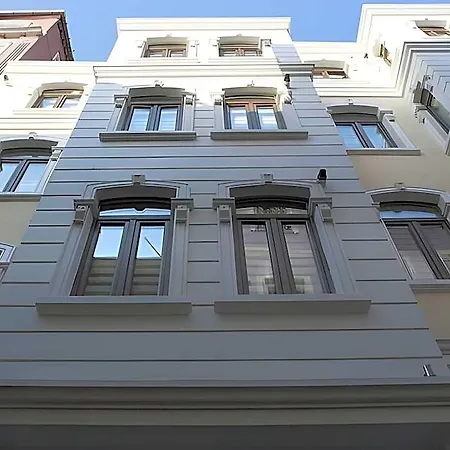 Taksim Tulip Hotel