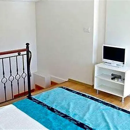 Hotel Taksim Tulip 3*